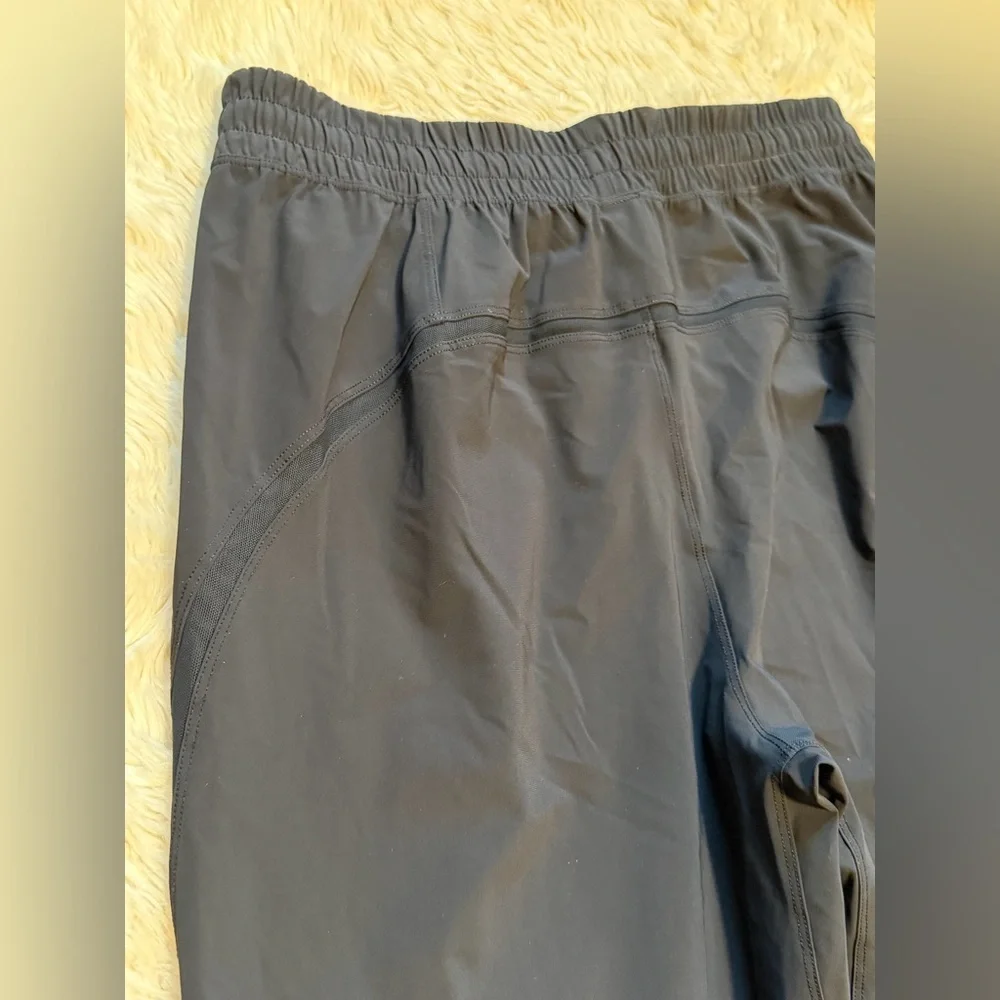 Lululemon Adapted State High-Rise Joggers - Size Medium - Picture 7 of 7